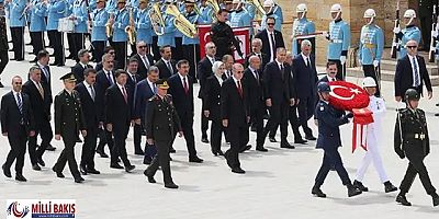 Cumhurbaşkanı Erdoğan ve yeni Kabine Anıtkabir'de